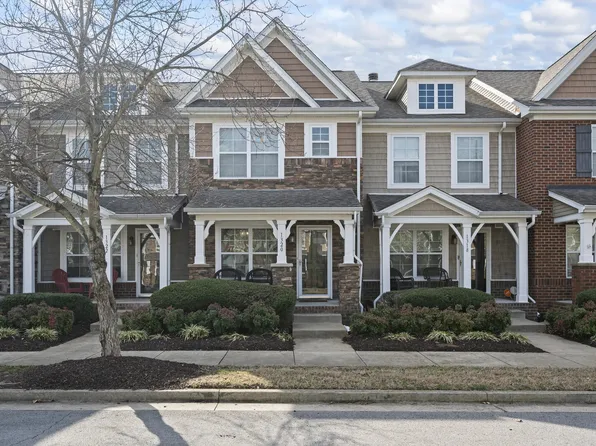 1320 Riverbrook Dr, Hermitage, TN 37076