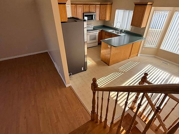 3rd image of 6045 W Castle Park Ln