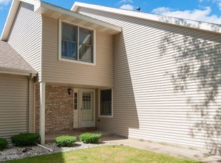 7694 Vernard Cir, Portage, MI 49024