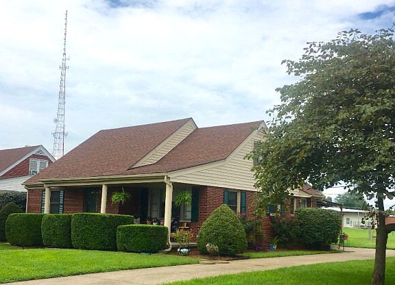 5th image of 515 Suffolk Dr