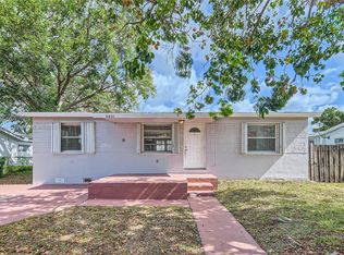 Linwood Gardens No 2, Hollywood, FL 33024