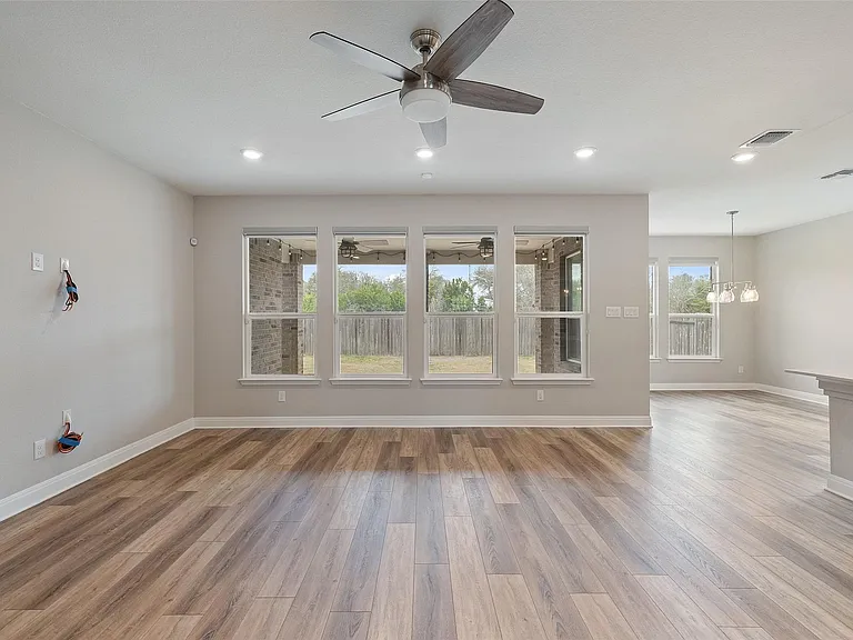 1709 Stinnett Dr — Photo 24