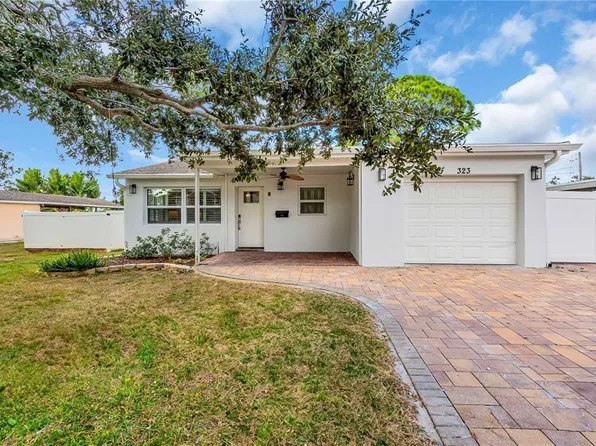 323 Freeport Ave NE, Saint Petersburg, FL 33702