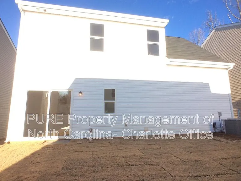 6008 Vista Woods Ln — Photo 16