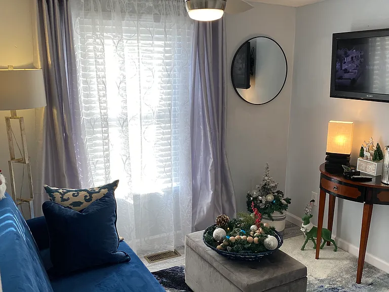 (2nd Bedroom, Den/ Office)