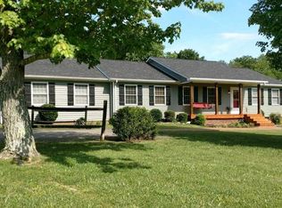 234 Fairview Rd, Dickson, TN 37055