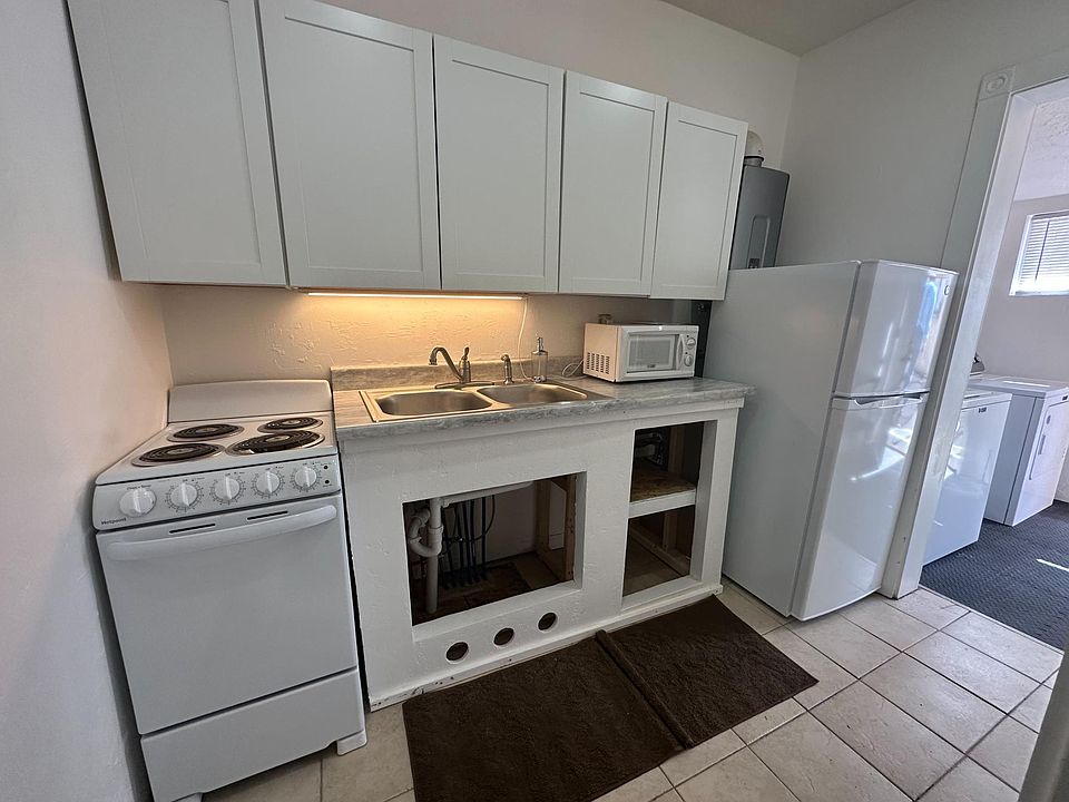 Kitchenette