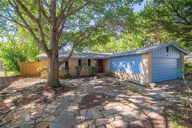 1st image of 441 Malden Dr
