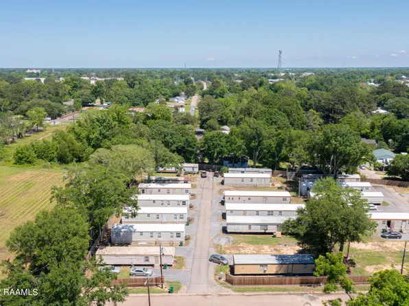 400 Raymond St, Opelousas, LA 70570