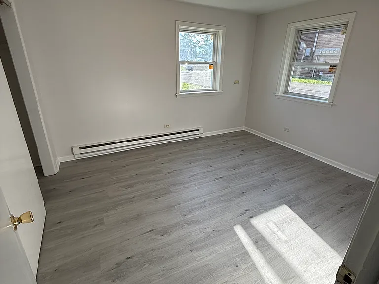 221 S Small Ave #1N — Photo 5