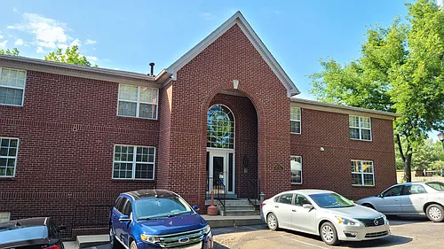 1038 Brent St #100 Photo 1