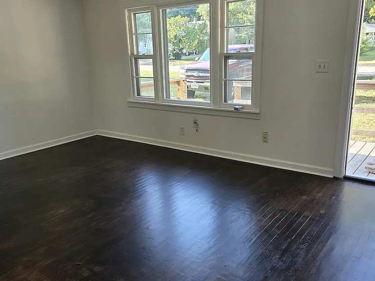 506 W Catalpa St — Photo 12