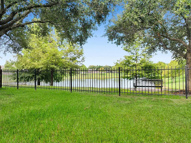 14626 Gervaise Dr — Photo 7