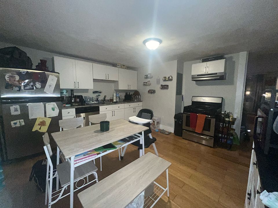 2nd image of 16-20 Princeton St #2