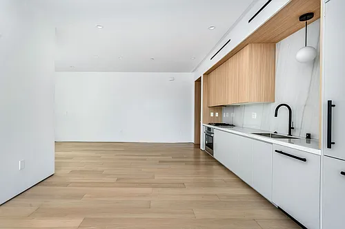 Floor plan PH502