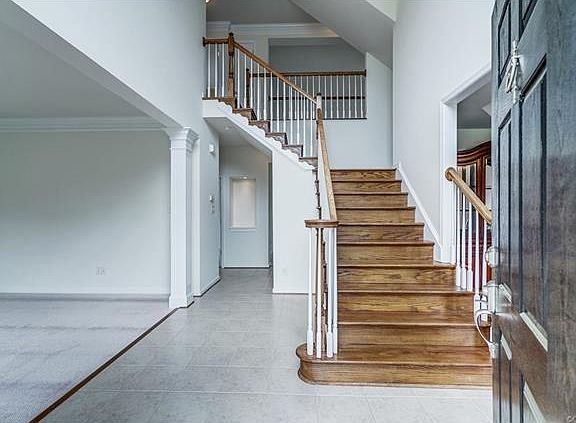 5th image of 11137 Carrington Green Dr