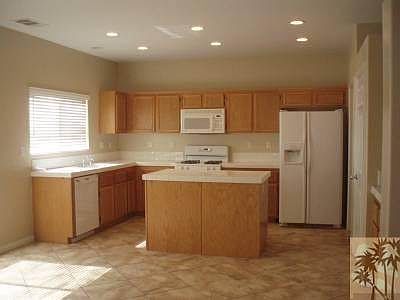 4th image of 83140 Singing Hills Dr