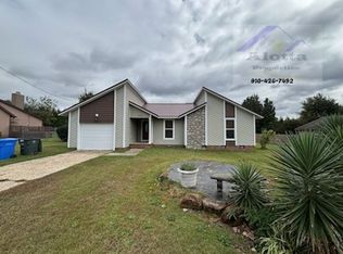 1228 Bromley Dr, Fayetteville, NC 28303