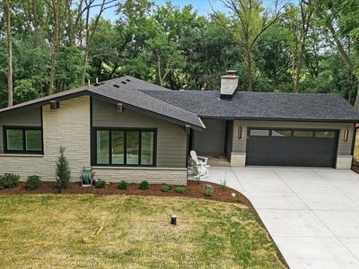 5616 West Cairdel LANE, Mequon, WI, 53092