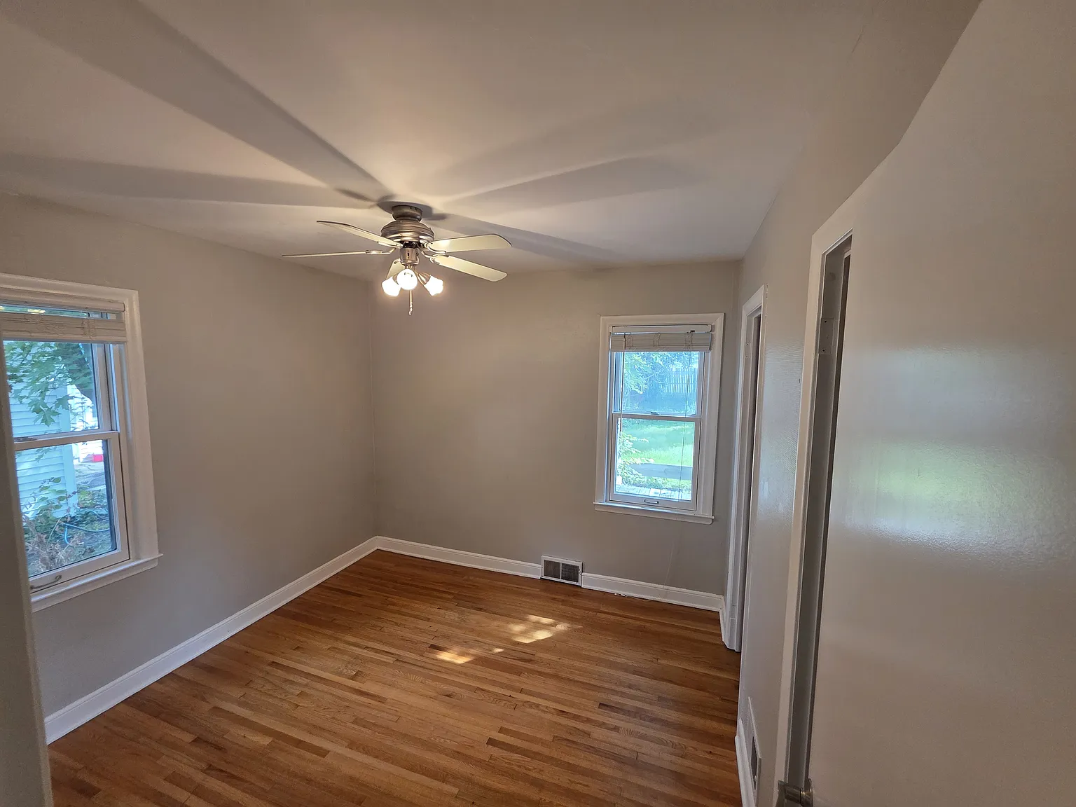 3 bed, 1750 sqft, $1,950 — Photo 4