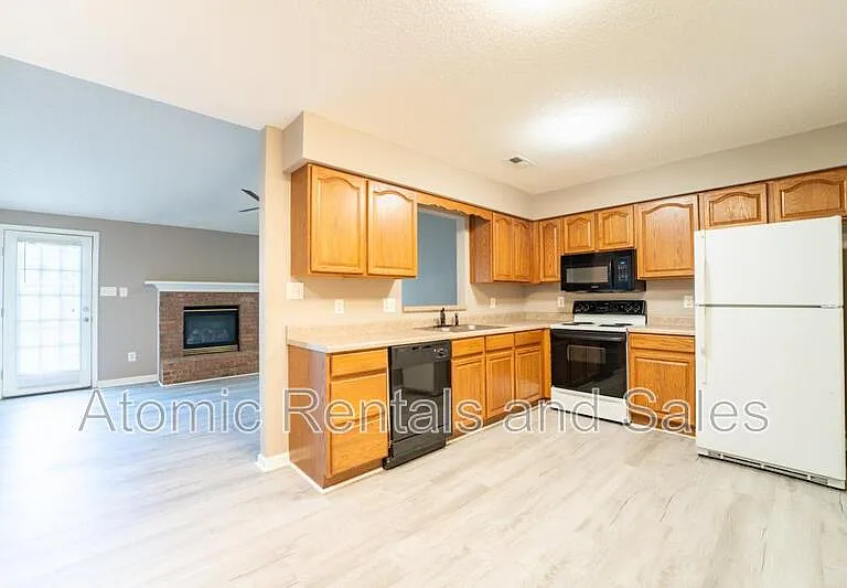 334 Hawthorne Oaks Way — Photo 11