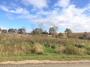 L14 Country View Ct, Dubuque, IA 52002