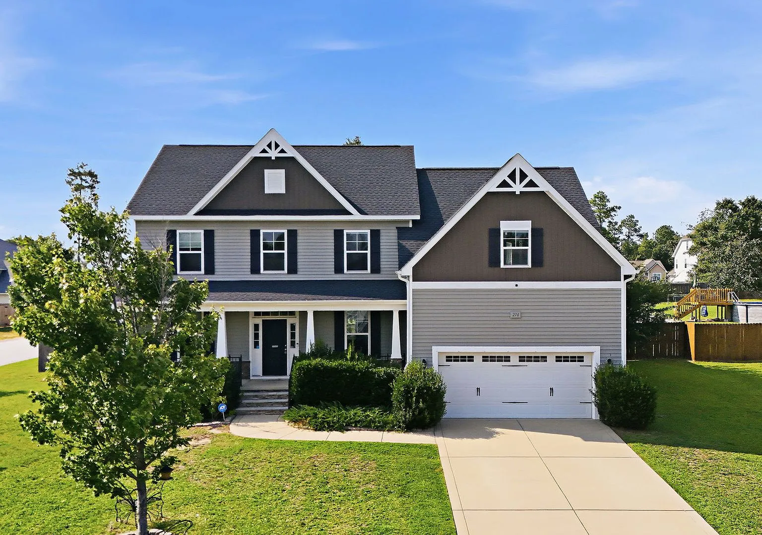 Spacious 4-Bedroom Home with Bonus Room in Sinclair — Photo 4