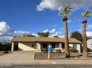 1028 W Minton Dr, Tempe, AZ 85282