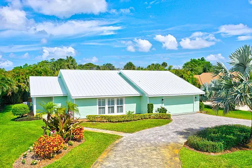 3824 SE Fairway E Photo 1 3824 SE Fairway E Photo 1