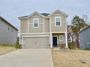 121 Guardian Gate Dr, Mooresville, NC 28115