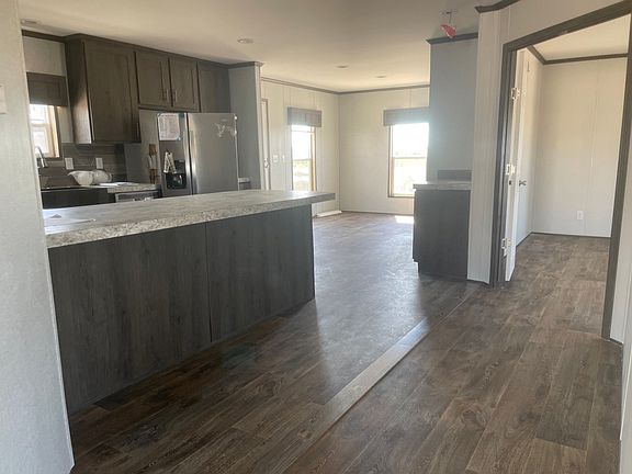 3rd image of 198 Mill Run Ave #194
