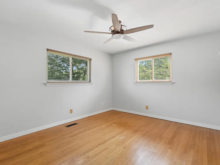 1276 Phils Dr — Photo 14