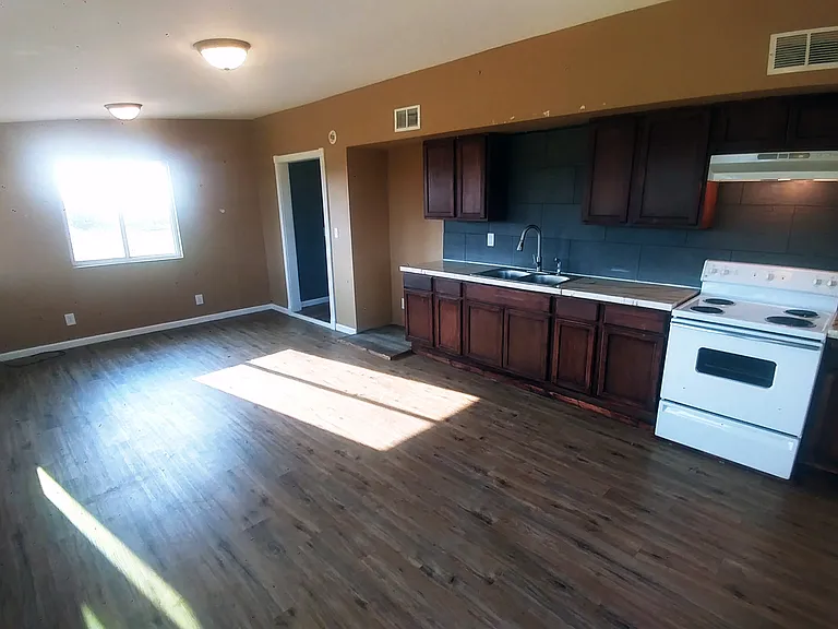 2112 Family Ln #C — Photo 14