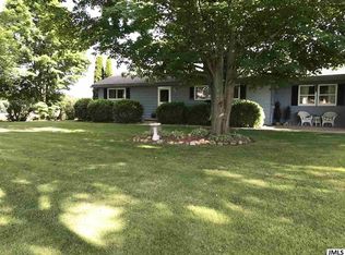 9975 Miller Rd, Parma, MI 49269