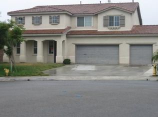 6261 Bluebell St, Corona, CA 92880