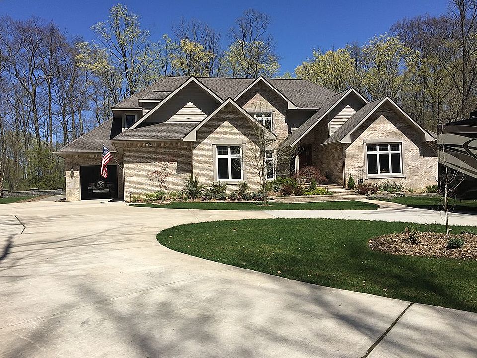 1st image of 7610 Salem Woods Dr