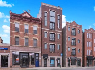 825 N Milwaukee Ave APT 3R, Chicago, IL 60642