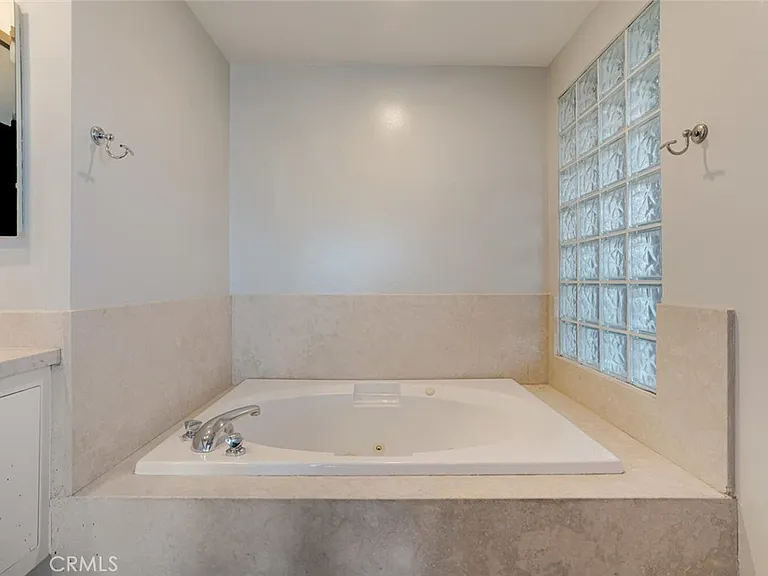 3844 Bobstone Dr — Photo 22