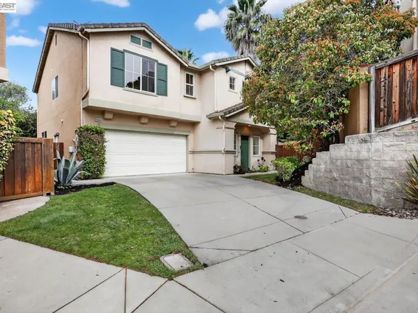 20044 Shadow Creek Cir, Castro Valley, CA 94552