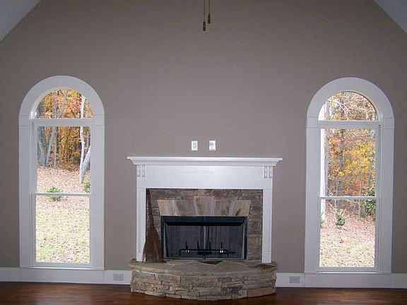 Vaulted Keeping Room 