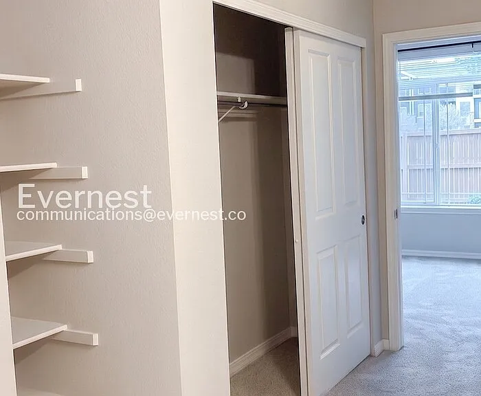 2133 Krisron Rd #E-105 — Photo 26