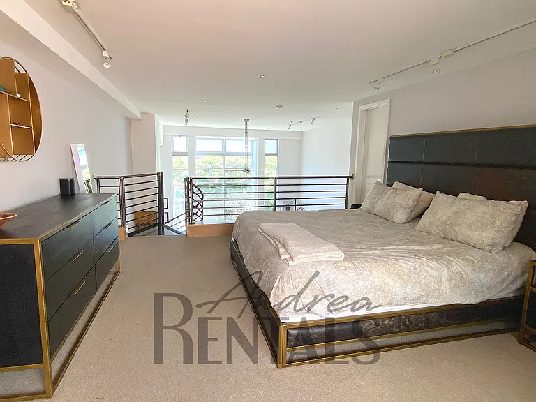475 Hampshire St #2 — Photo 12