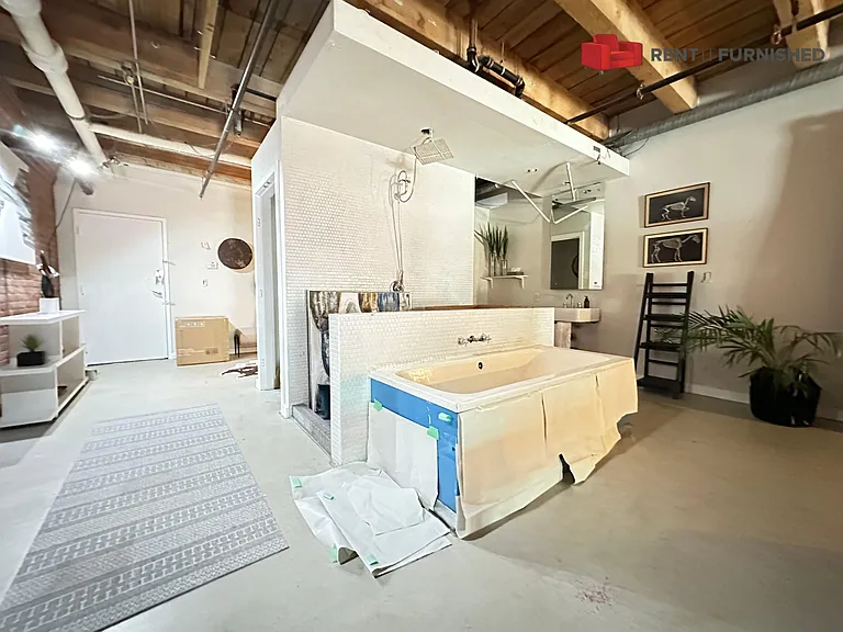 55 Cordova St E #404 — Photo 13