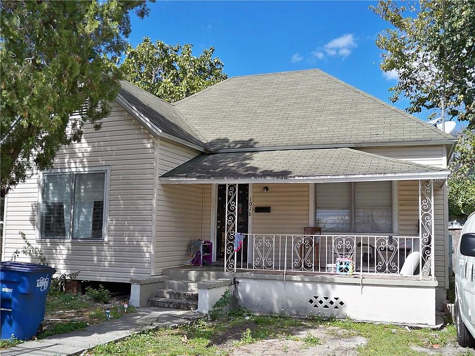 1st image of 1018 E 15th Ave