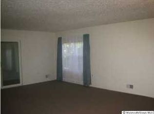 24 Cottontail Dr, Brick, NJ 08724