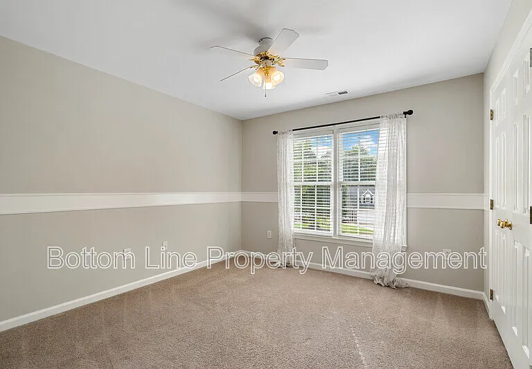 1500 Candlewyck Ct — Photo 24