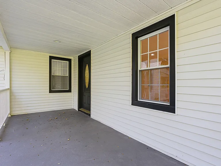 39 Cox Ave #B — Photo 6