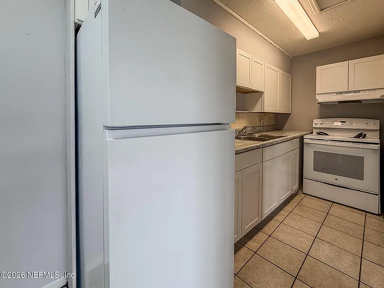 1124 Woodruff Ave #3 — Photo 5