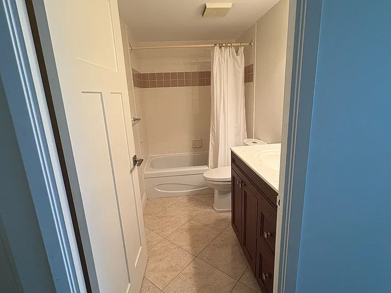 155 Kent St #1205 — Photo 25