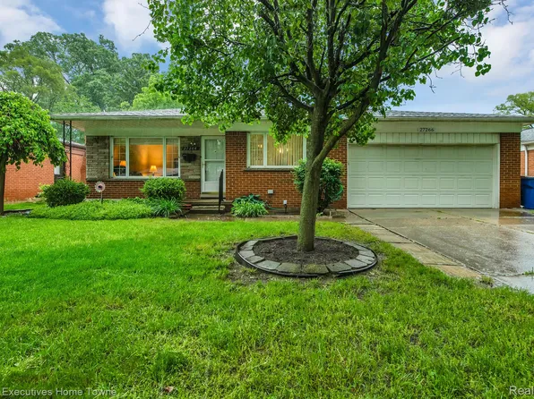 27266 Virginia Dr, Warren, MI 48092